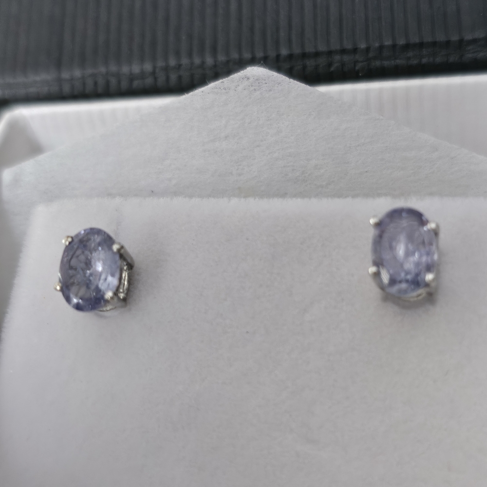 Elegant 2ct Natural Tanzanite Stud Earrings